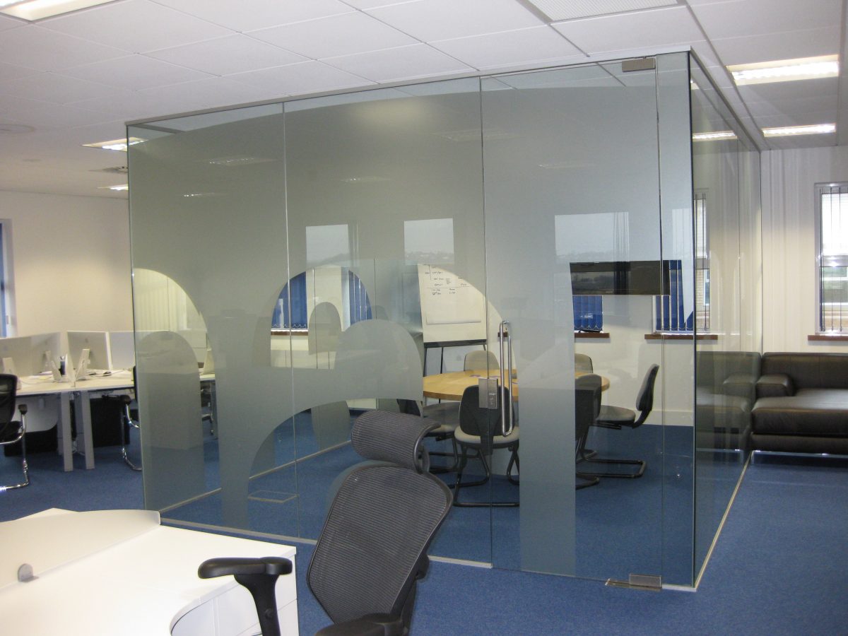 Perspex internal casing with frost vinyl effect